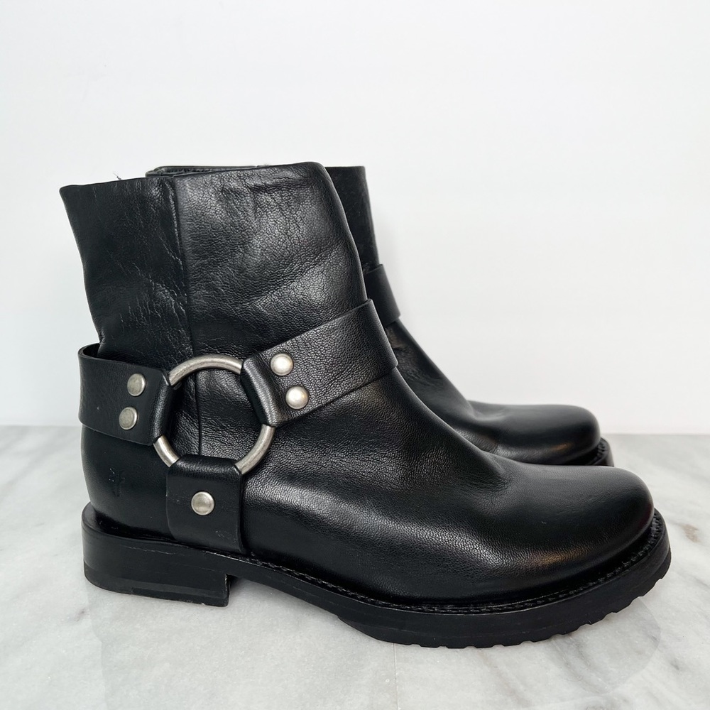 FRYE VERONICA Harness Short Booties Motorcycle Leather Black Boots